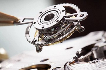 南宁百达翡丽手表官方售后擦油